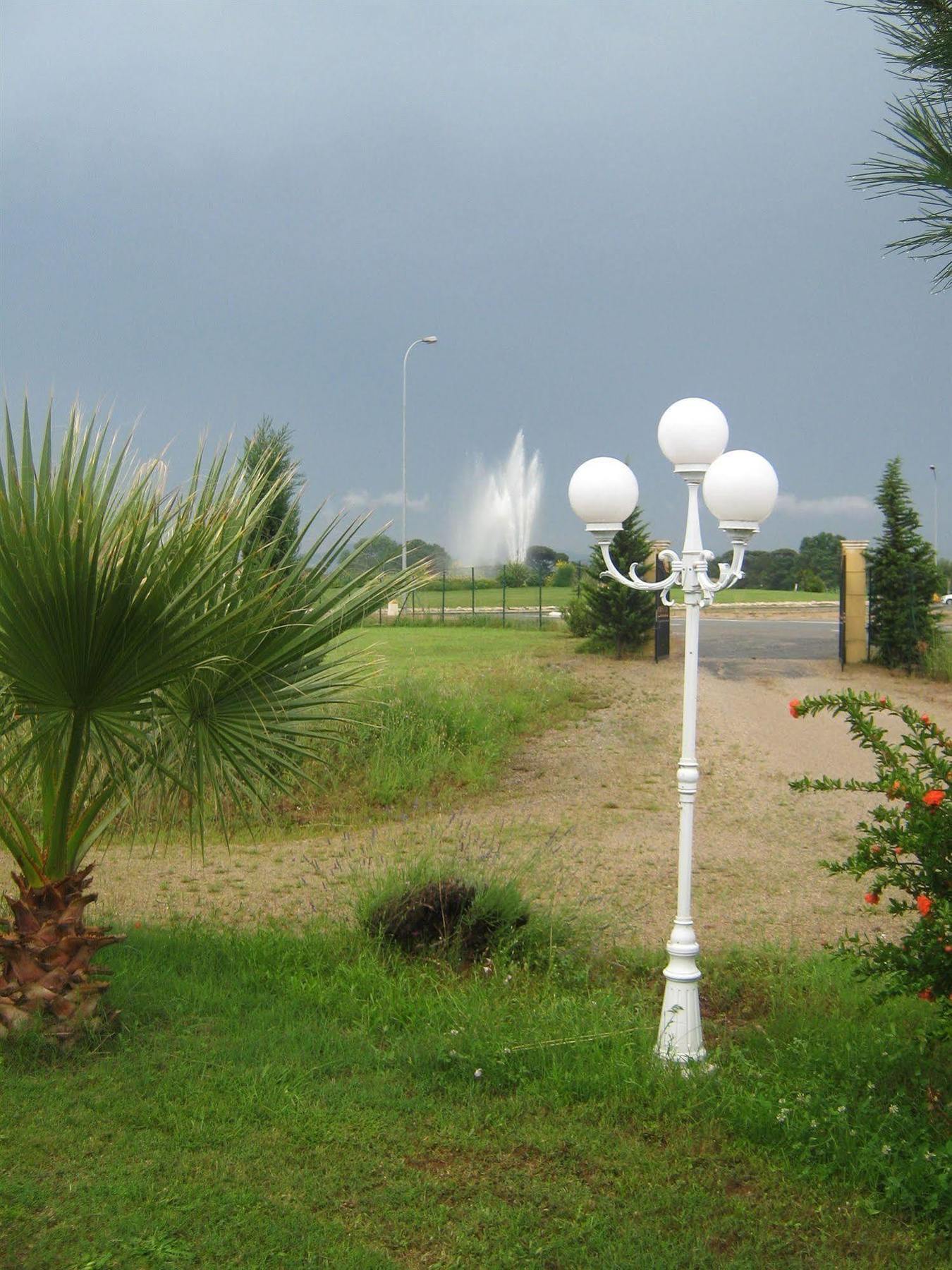 La Fontaine Vidauban Exterior foto